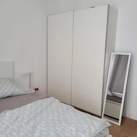 Zlote Apartment